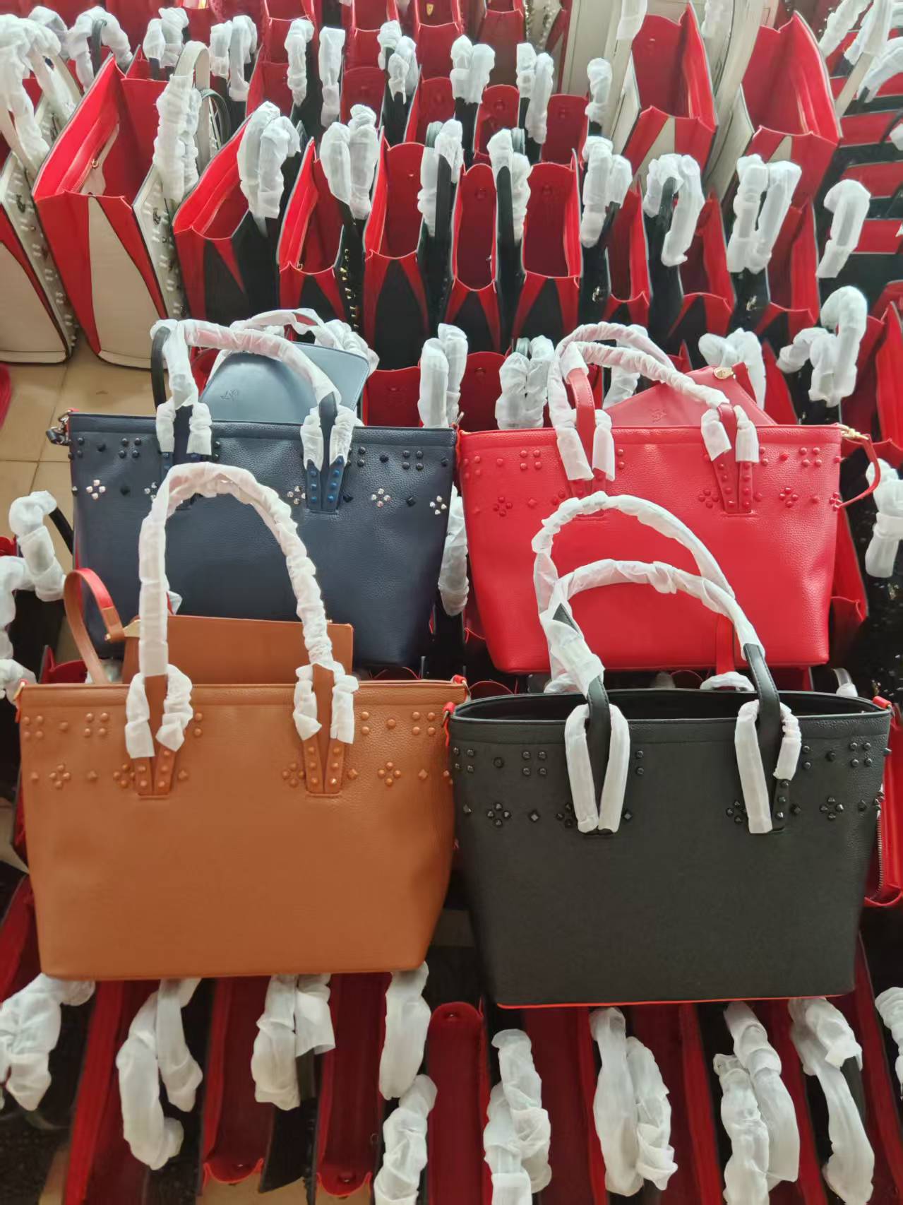 Stylish Trendy Pattern Large Capacity Letter Handbags