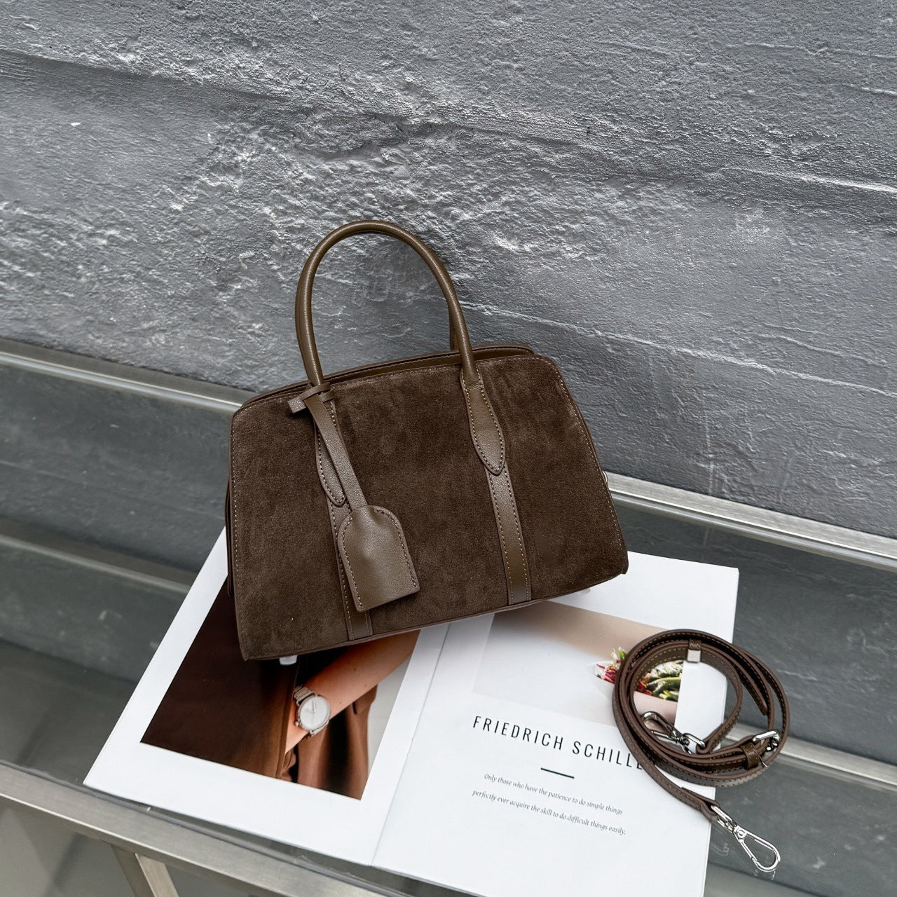 Glamorous Retro Suede Boston Cattle Batch Bags