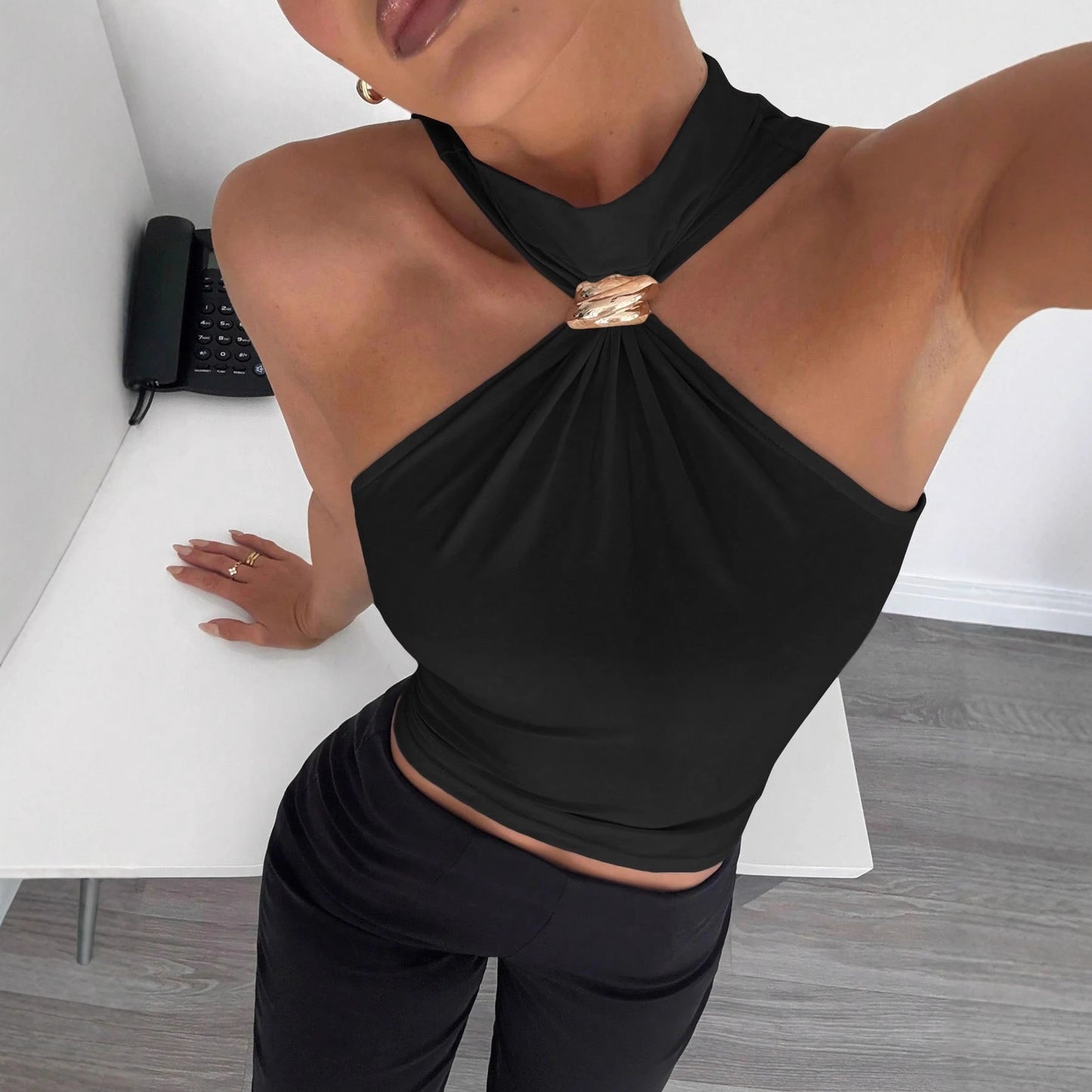 Women's Metal Ring Sleeveless Cold-shoulder Stretch Summer Vests