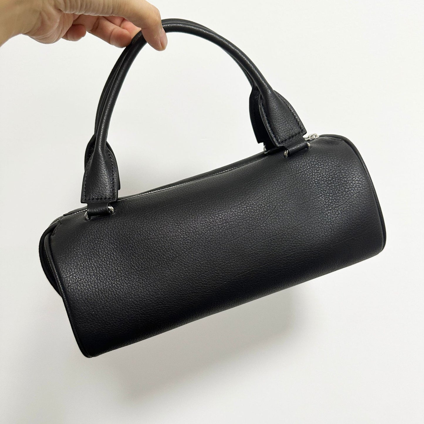 Women's Design Genuine Leather Round Minimalist Wrist Handbags