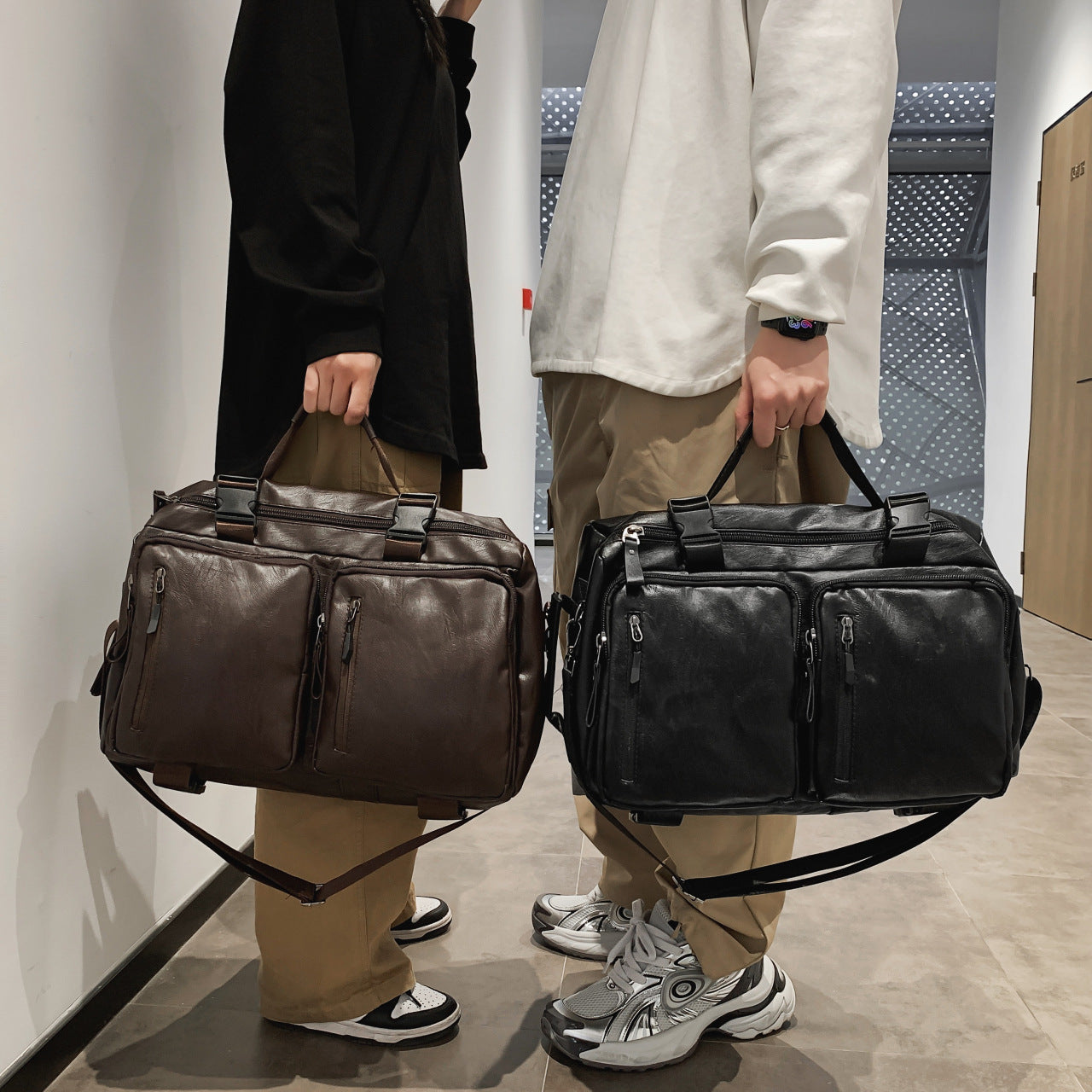 Retro Large Capacity Soft Leather Simple Travel Bags