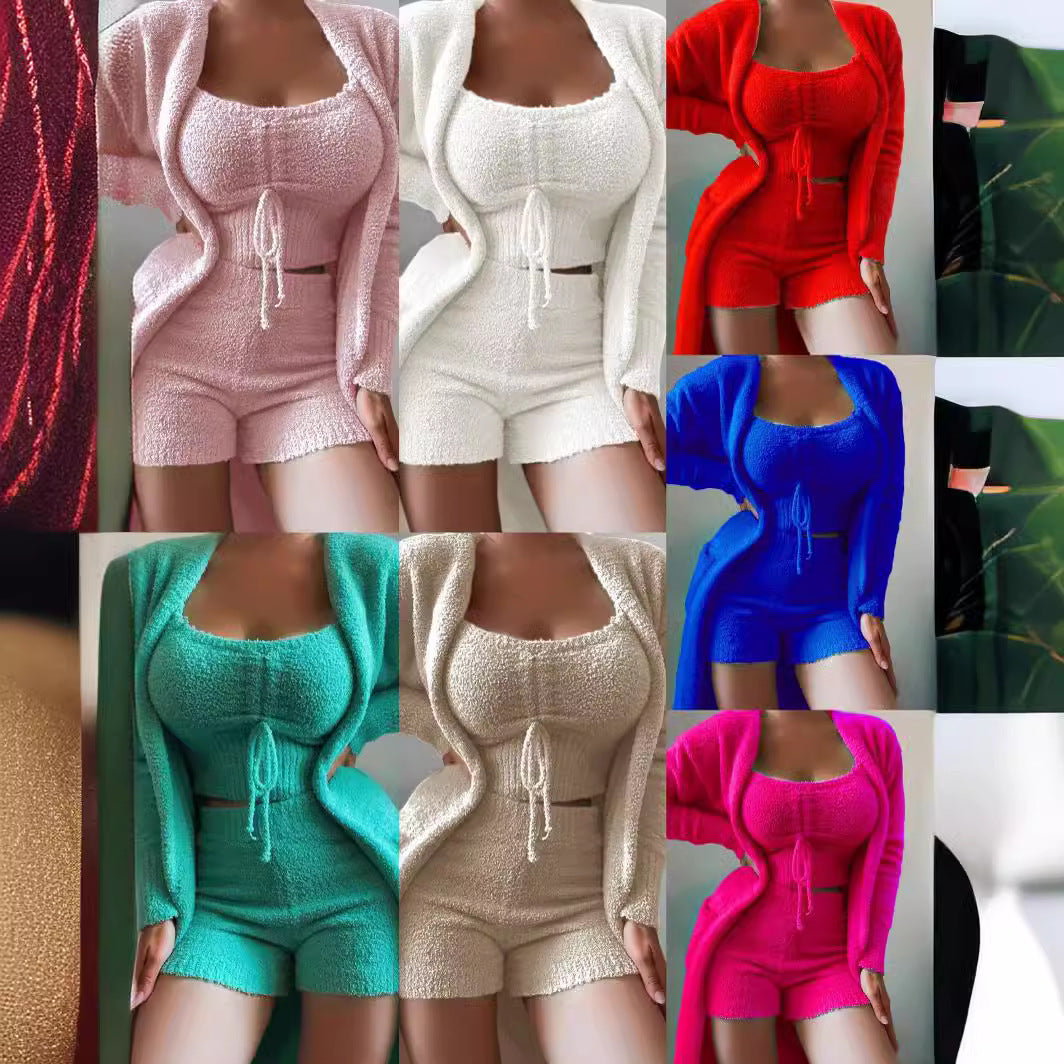 Women's Plush Three-piece Pajamas Set Leisure Home Fashion Casual Suit