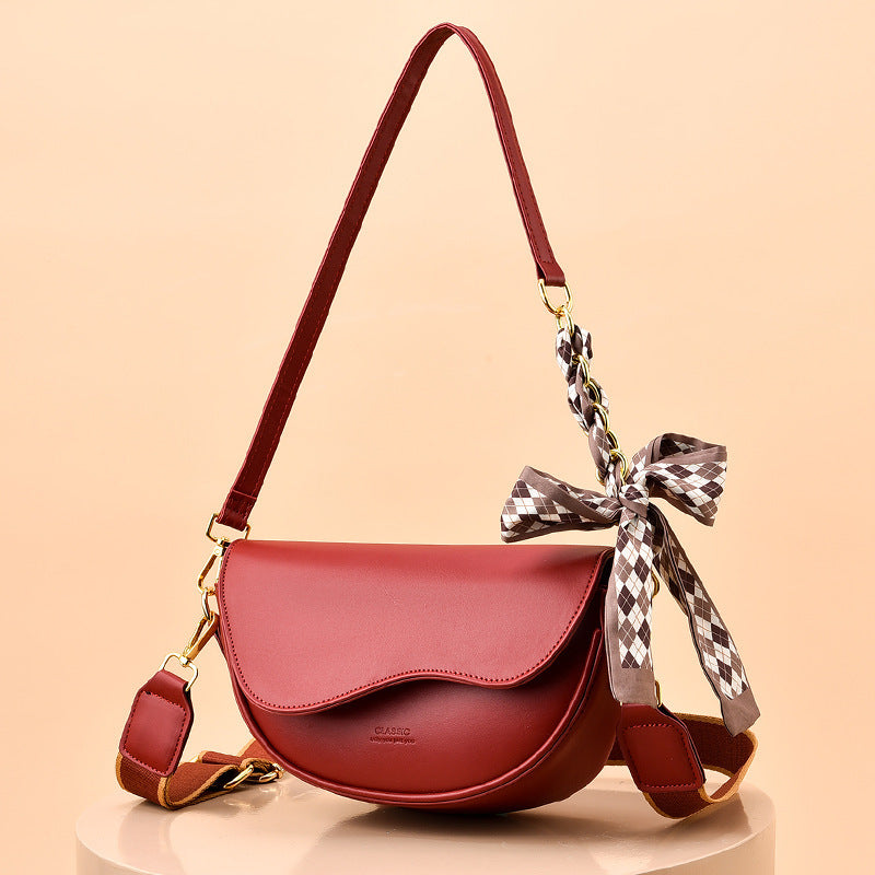 Women's Fashion Retro Underarm French Niche One Crossbody Bags