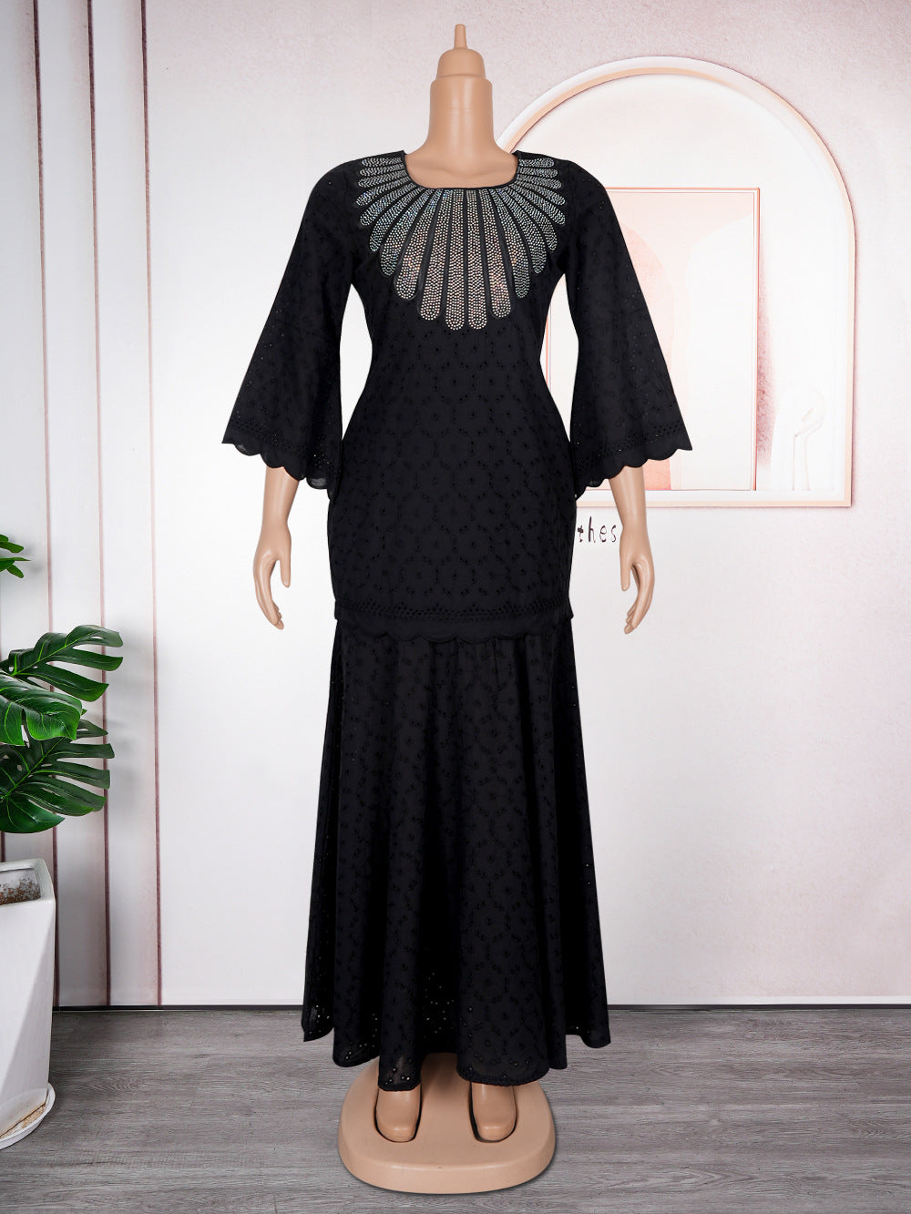 Women's African Wear Lace Long Robe Embroidered Dresses
