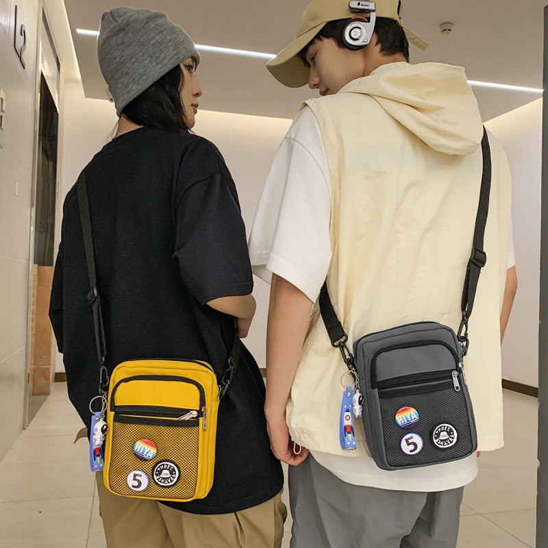 Men's Pretty Trendy Schoolgirl Cool Mobile Men's Messenger Bags