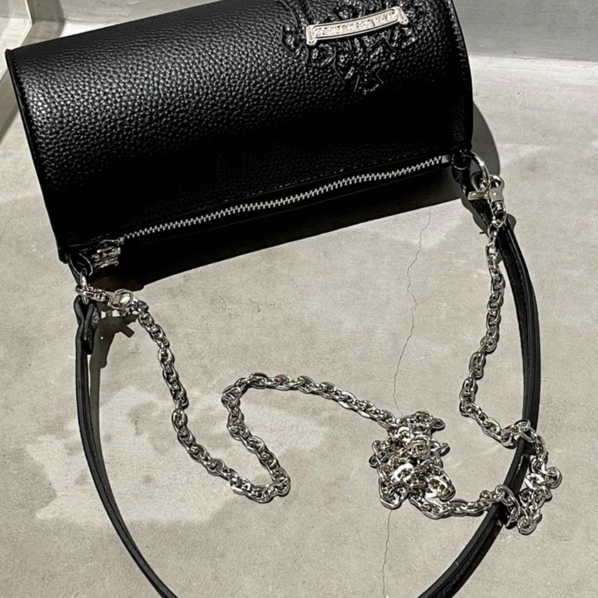 Women's High-grade Vintage Cross Pencil Cylinder Crossbody Bags