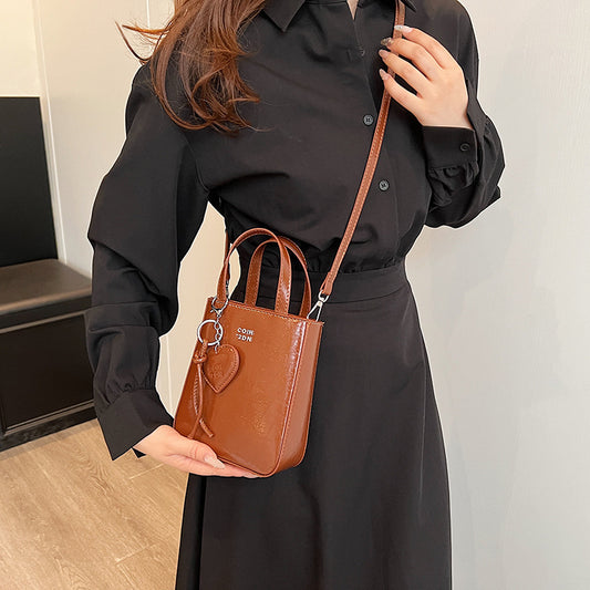 Women's Summer Fashionable Portable Hand Carrying Red Bags