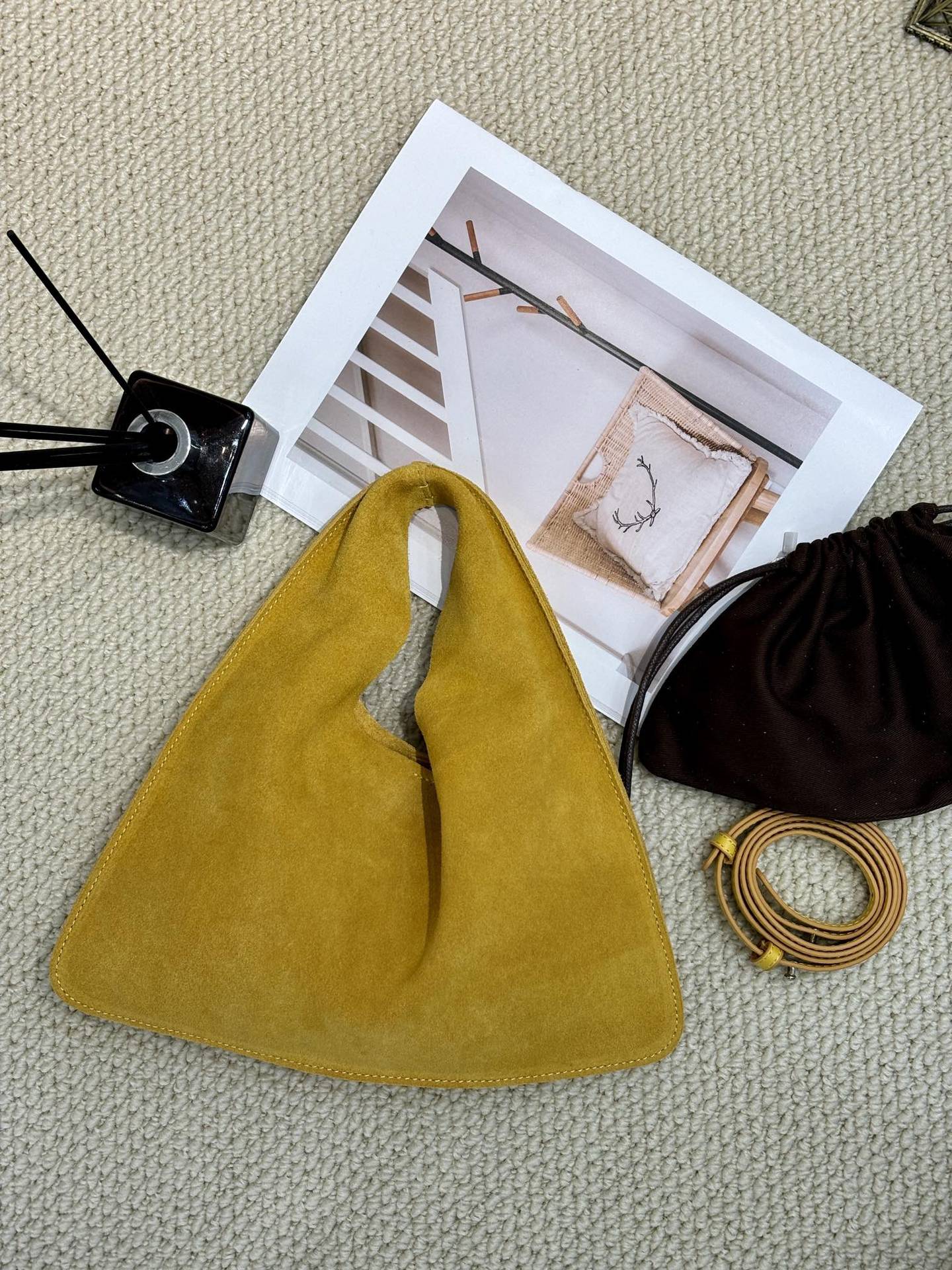 Women's Cowhide Triangle Genuine Leather Large Capacity Bags