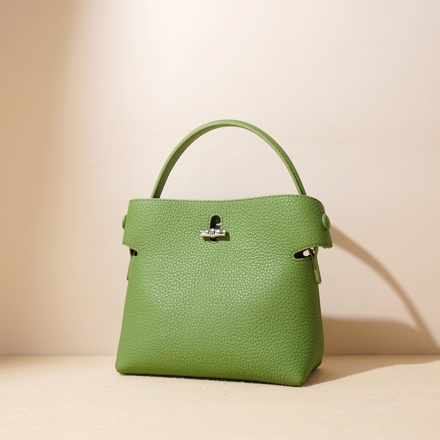 Beautiful Women's First Layer Cowhide Lady's Bucket Bags