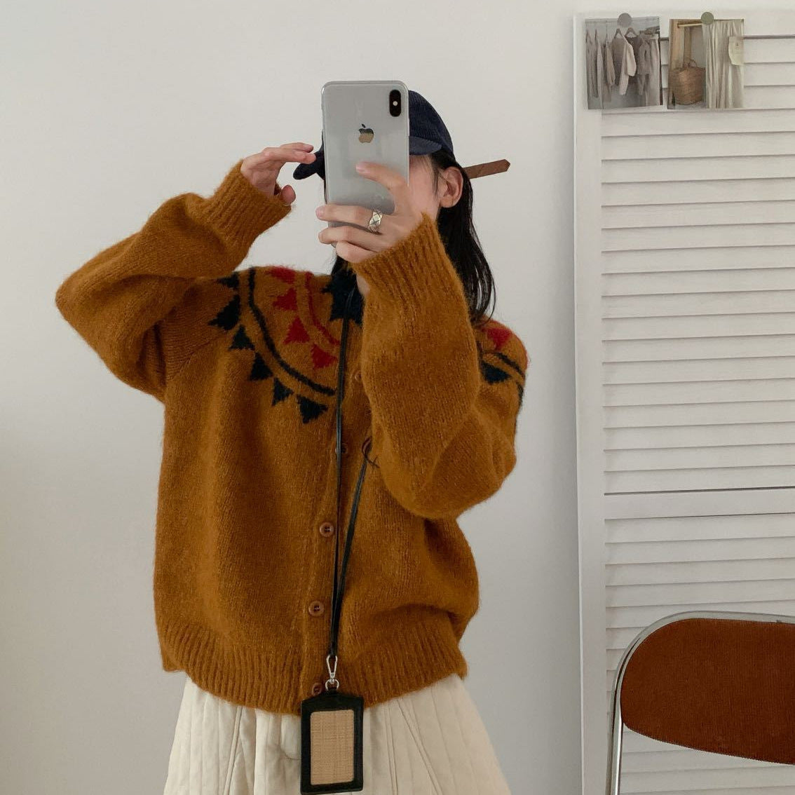 Women's Contrast Color Brocade Retro Loose Lazy Knitwear