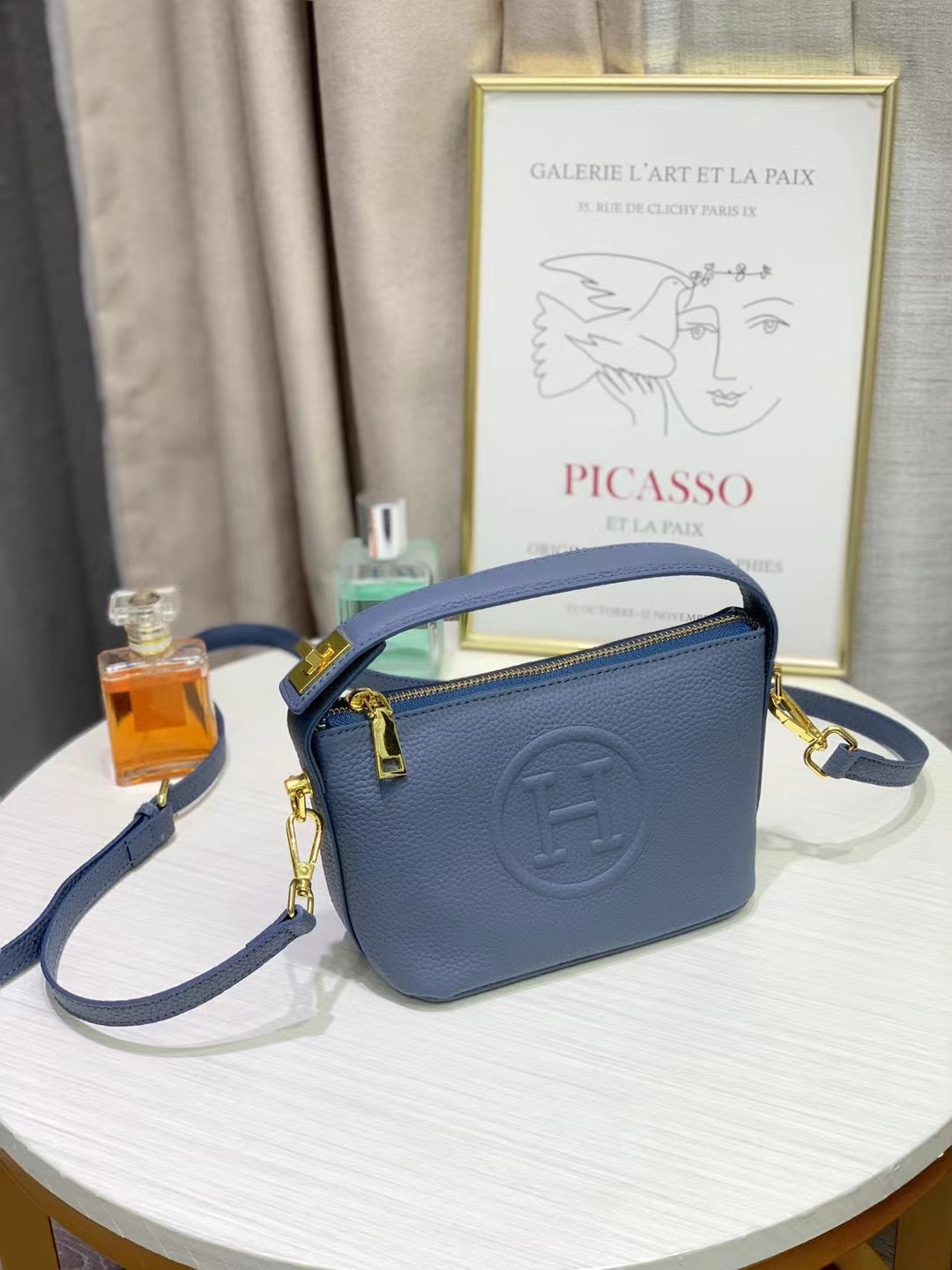 Women's Box Genuine Leather Portable Large Capacity Handbags