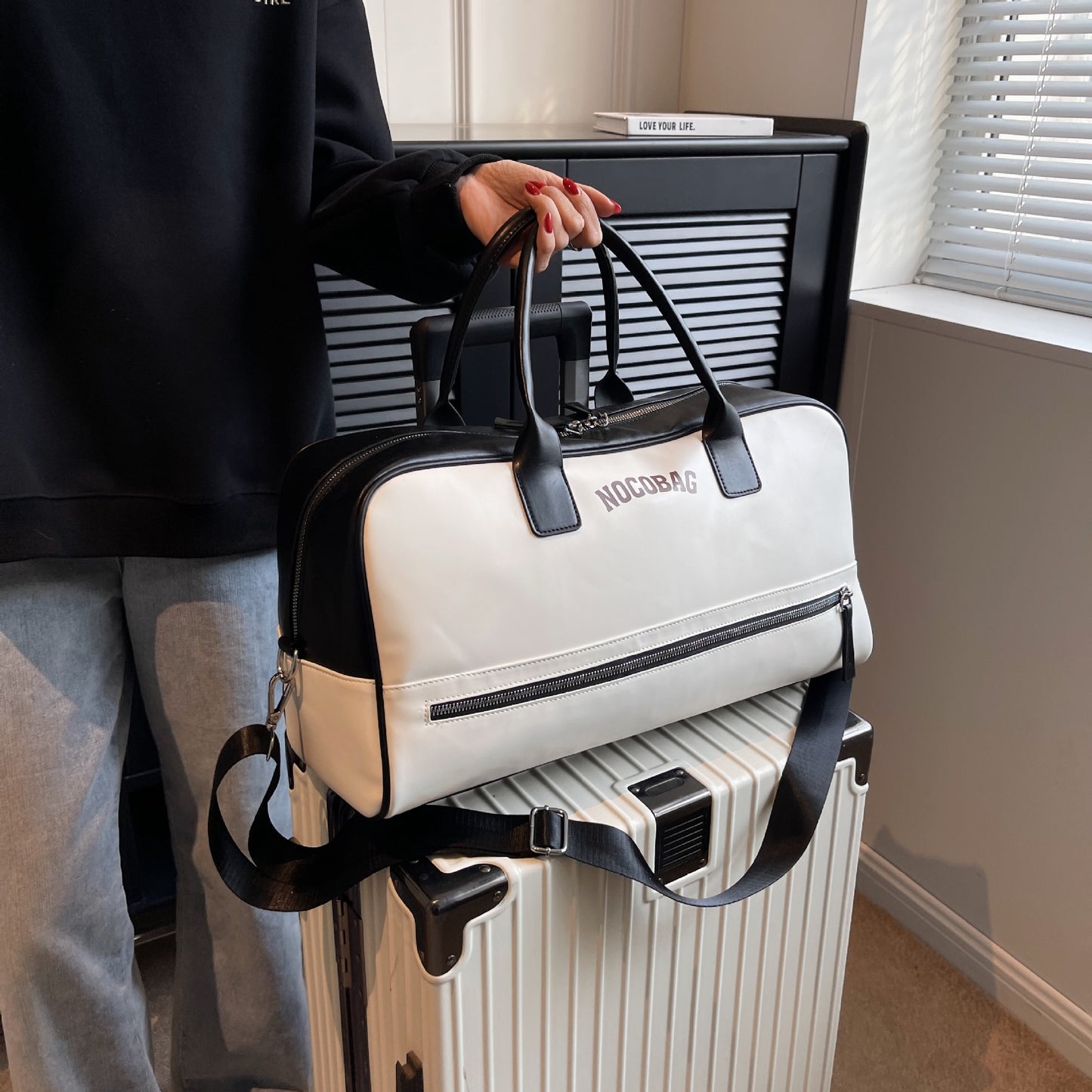 Women's Portable Can Get On The Plane Outing Short Bags