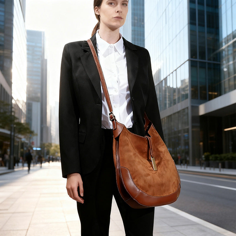 Beautiful Retro Dumpling Large Capacity Commuter Bags