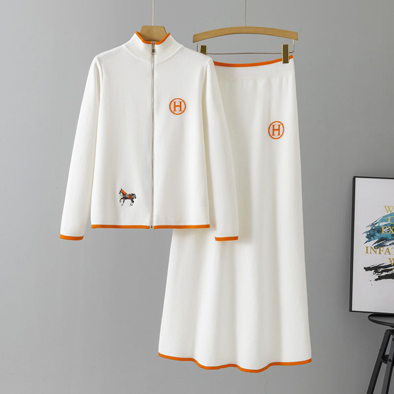 Women's Knitted Fashion Creative Horse Embroidered Casual Suits