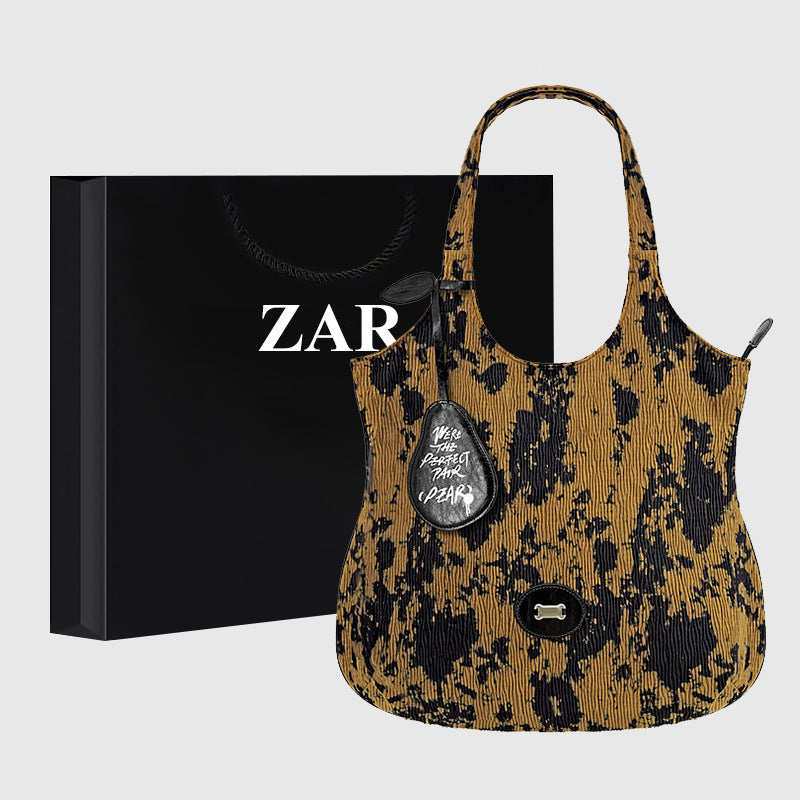 Pear Large Capacity Suede Female Commute Tote Bags
