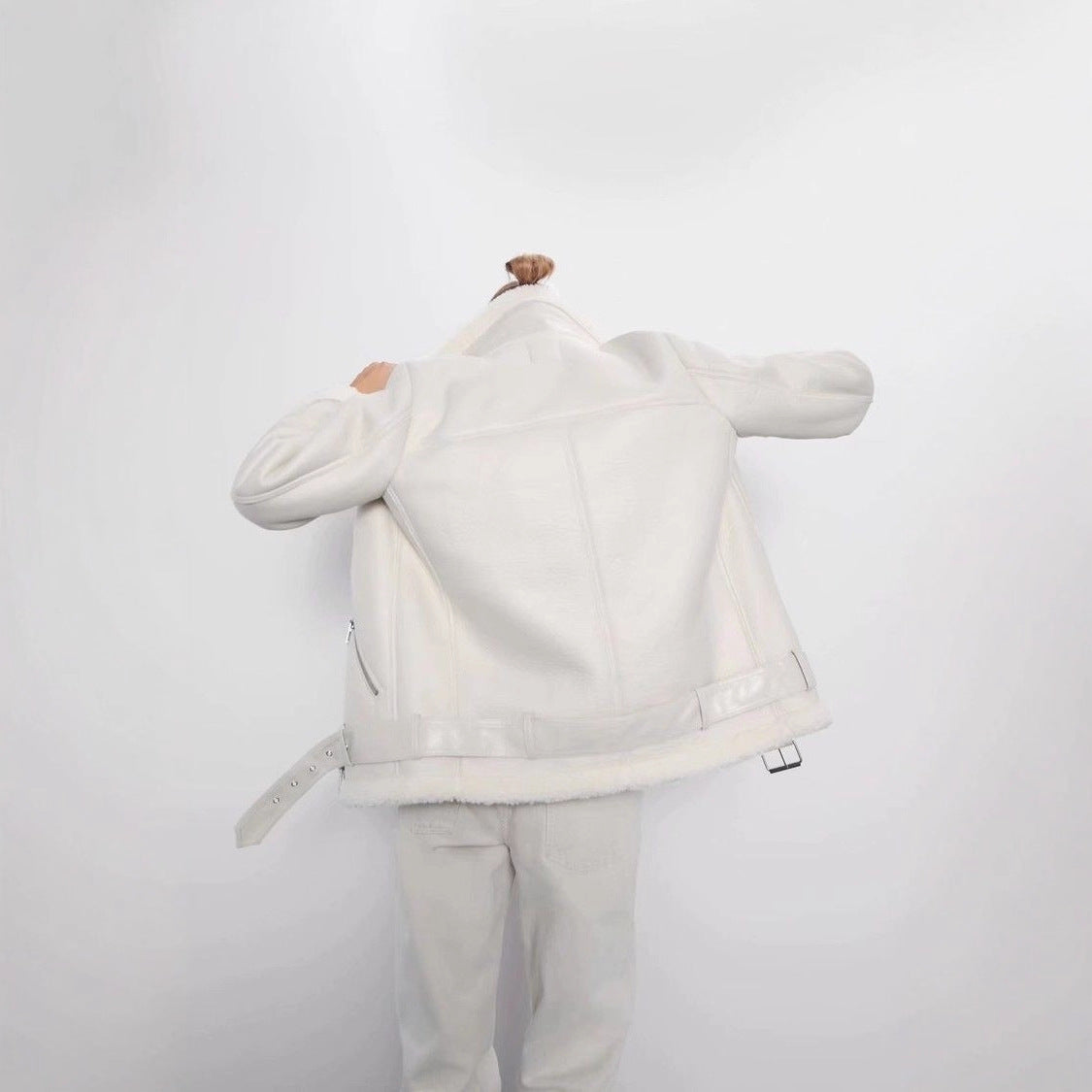 Women's Long Sleeve Oblique Zipper Belt Leather Jackets