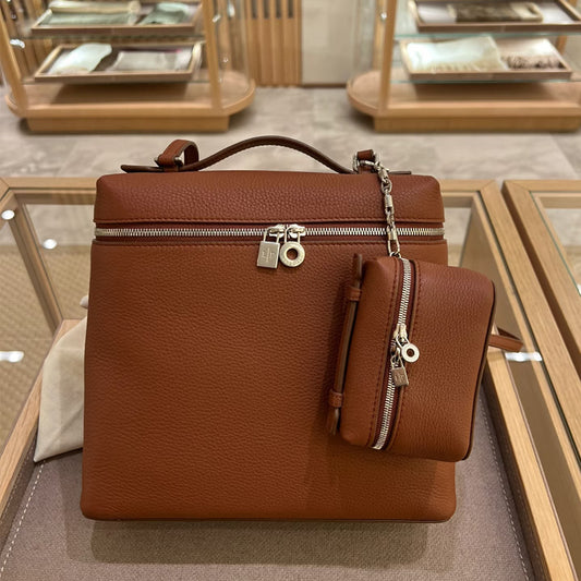 Capacity Lunch Box Retro Layer Leather Backpacks