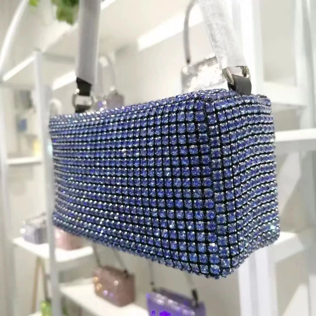 Women's King Diamond Fashion Genuine Leather Small Square Bags