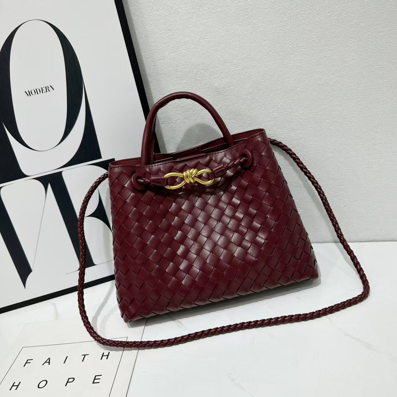 Women's Weaving Fashion High Sense Commuter Large Evening Bags