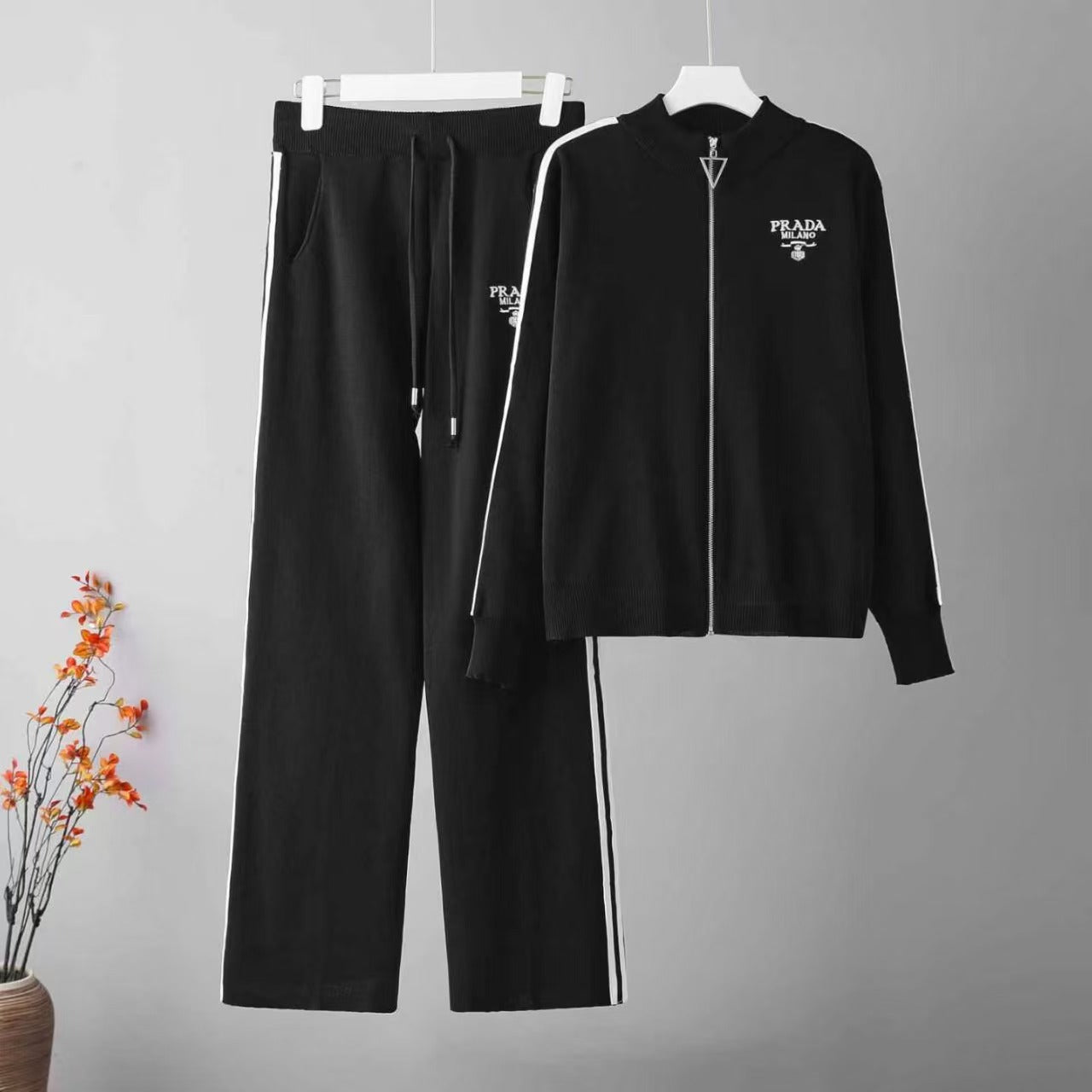 Women's Knitted Popular Slimming Fashionable Fried Street Suits