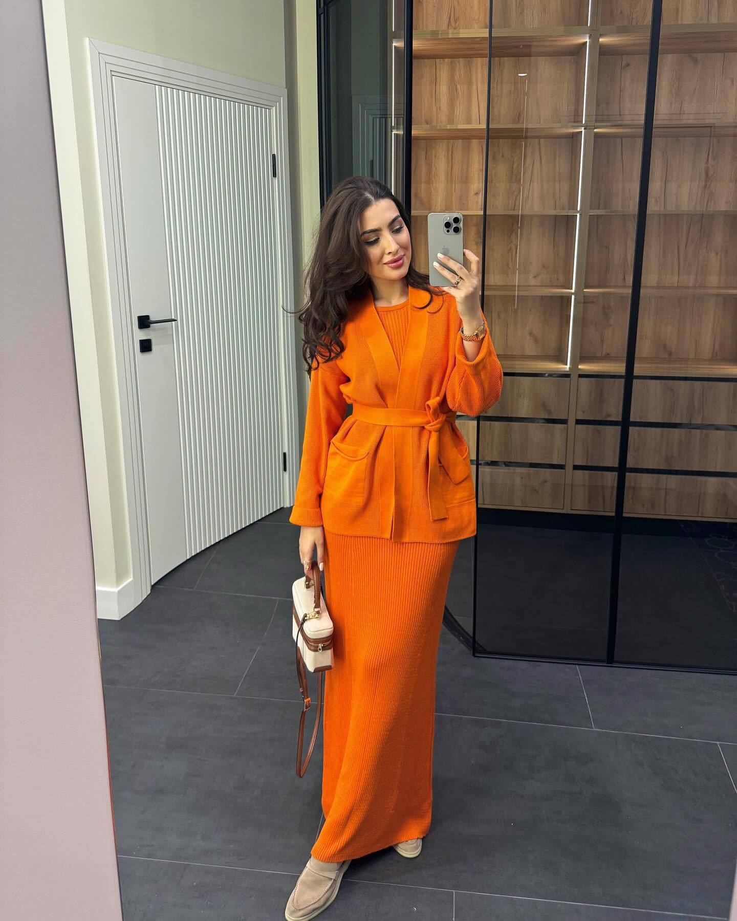 Women's Solid Color Elegant Tied Slim Fit Suits