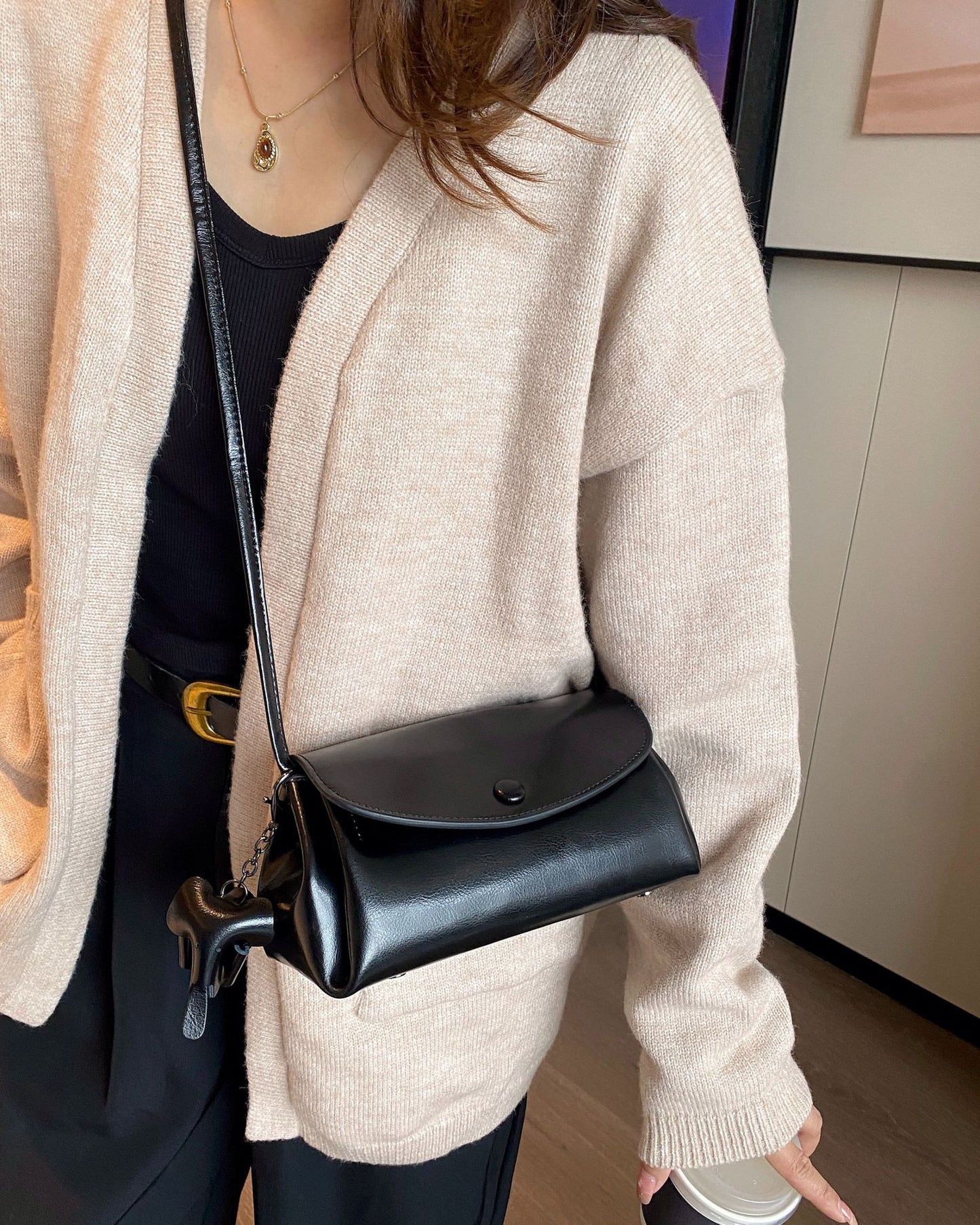 Women's Leather Fashionable Cowhide High-grade Oil Crossbody Bags