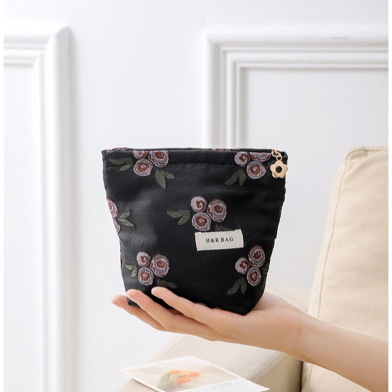 Linen Plant Embroidery Hand-held Portable Canvas Cosmetic Bags