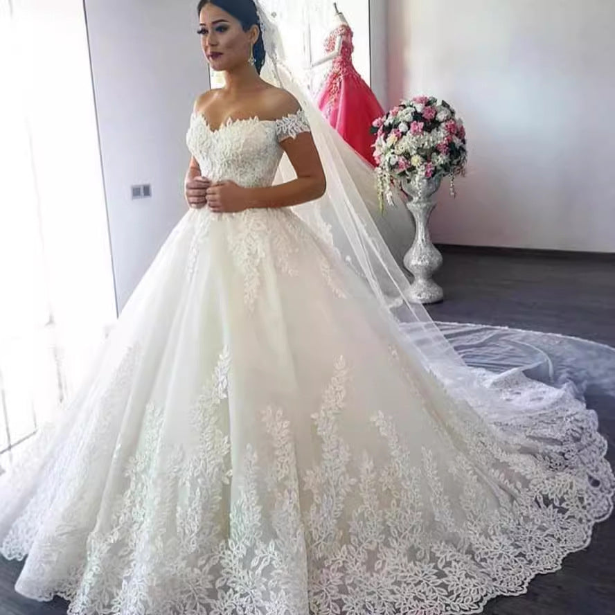 Lace Dress Main Large Trailing Summer Wedding Dresses