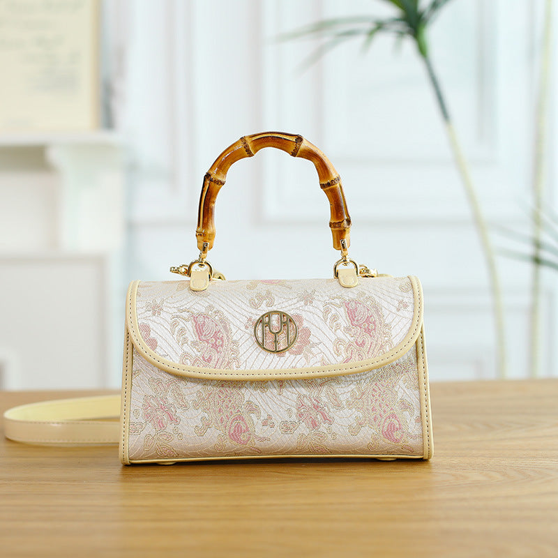 Women's Vintage Boston Dinner Republic Of China Tote Bags