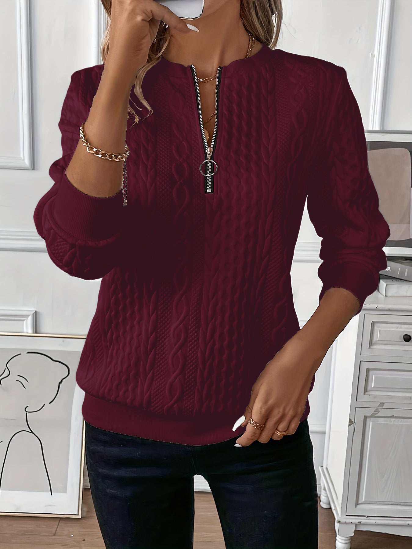 Comfortable Women's Elegant Pullover Leisure Zip Sweaters
