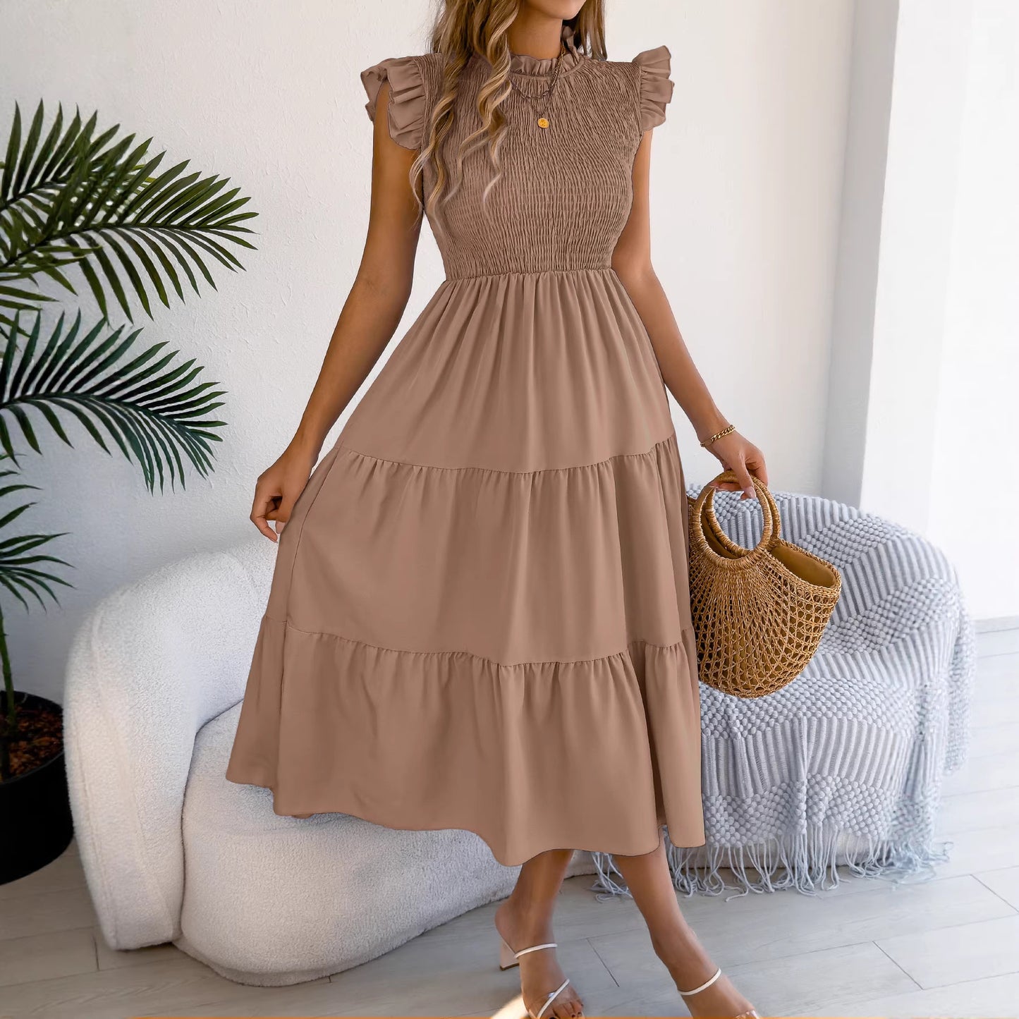 Women's Solid Color Stringy Seedge Flying Sleeves Smocking Dress