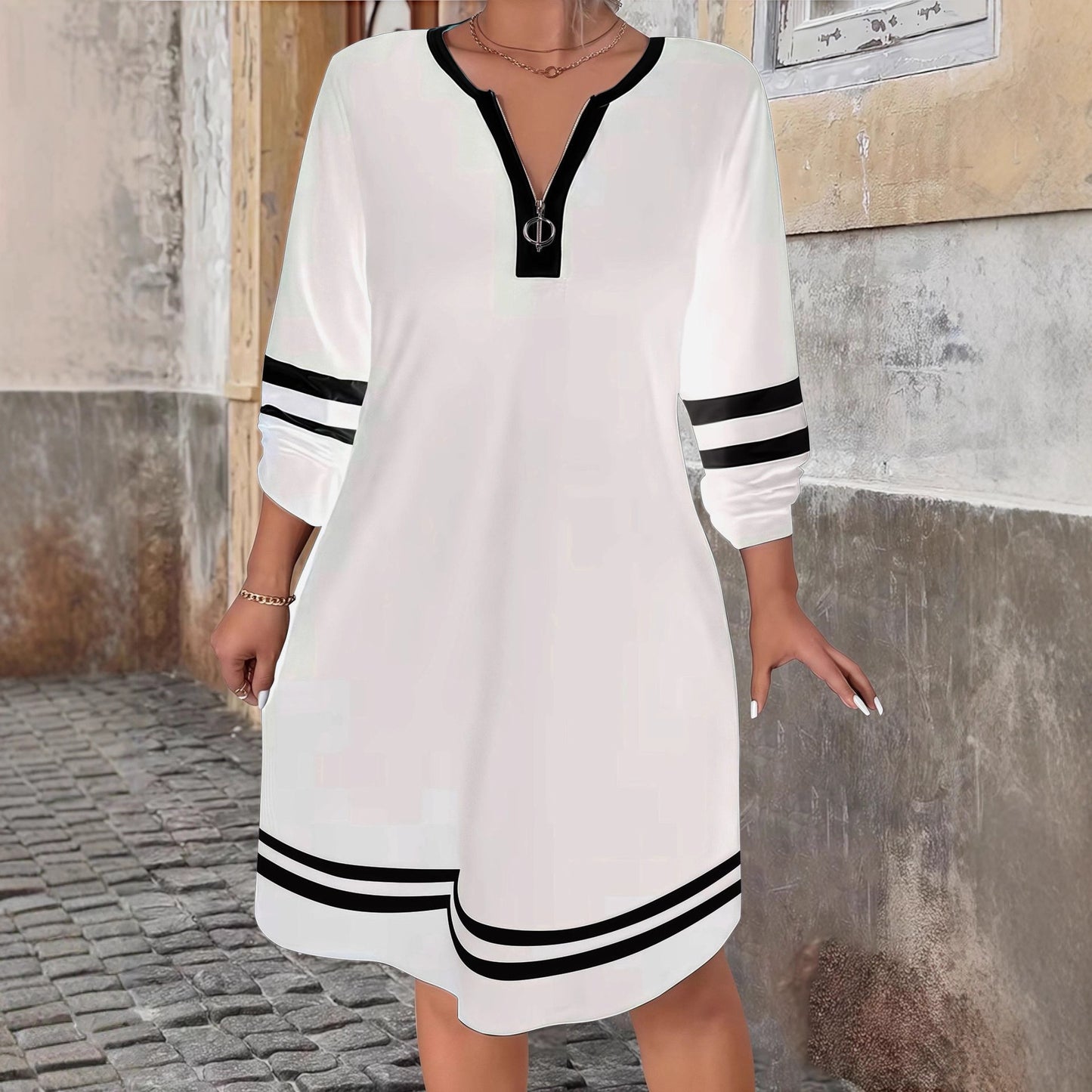 Women's Striped Print Zipped Round Neck Dress