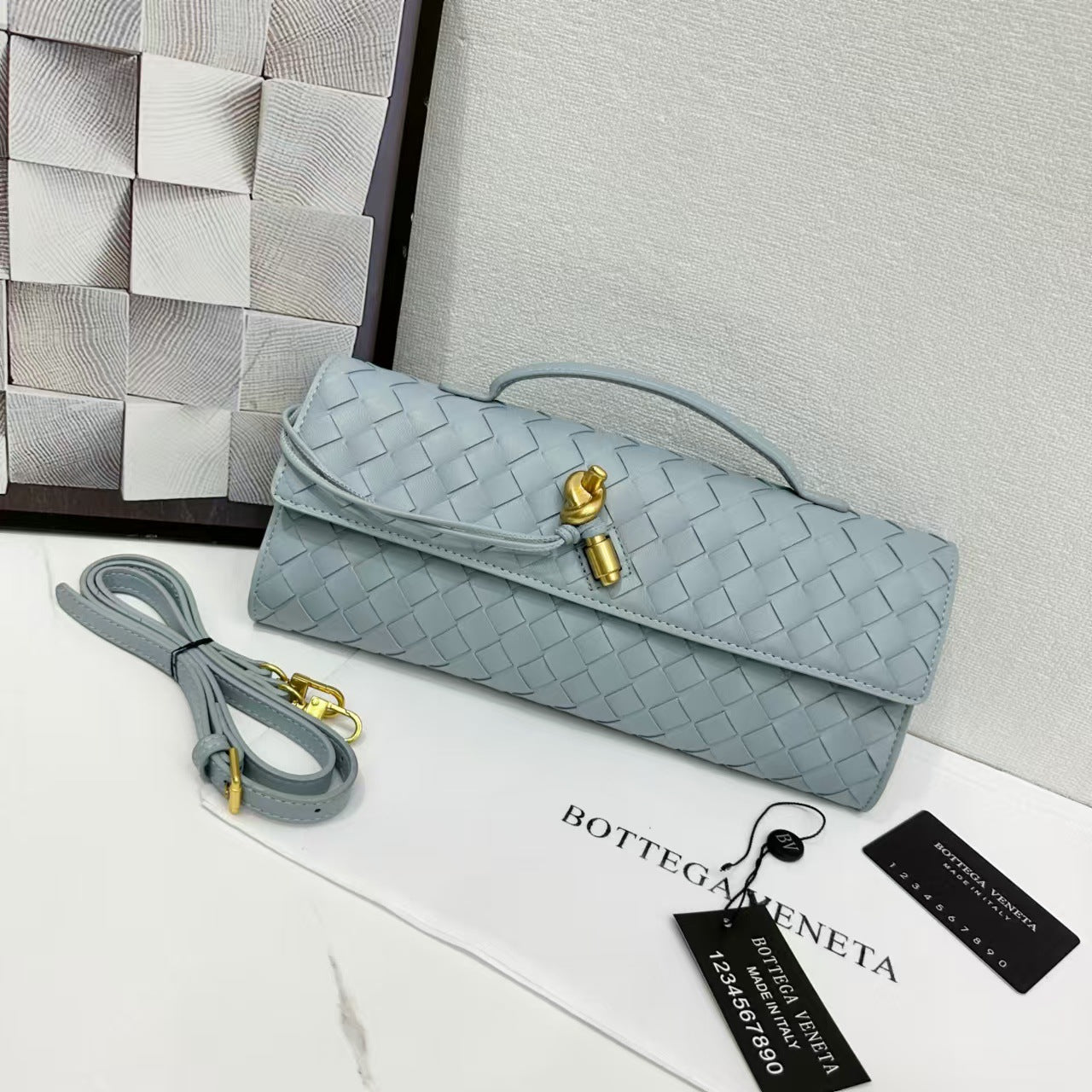 Fashion Elegant Hand-woven Hardware High-grade Leather Lock