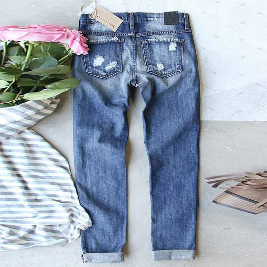 Women's Ripped Print Lining Stickers Casual Cropped Jeans