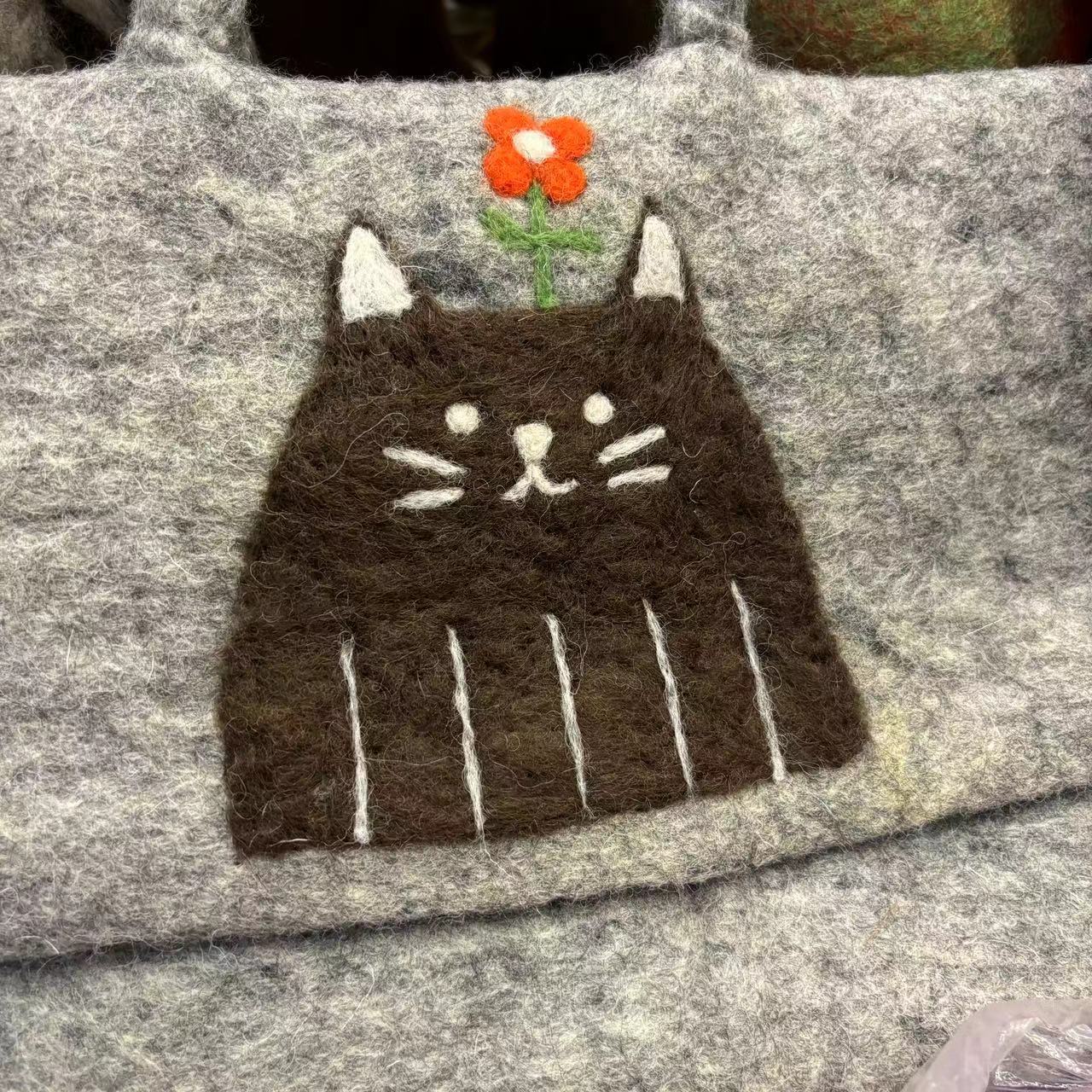Wool Felt Cute Bunny Flower Flip Ladies Wallets