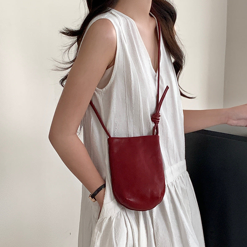 Women's Leather Retro Vegetable Tanning Pier Mini Crossbody Bags