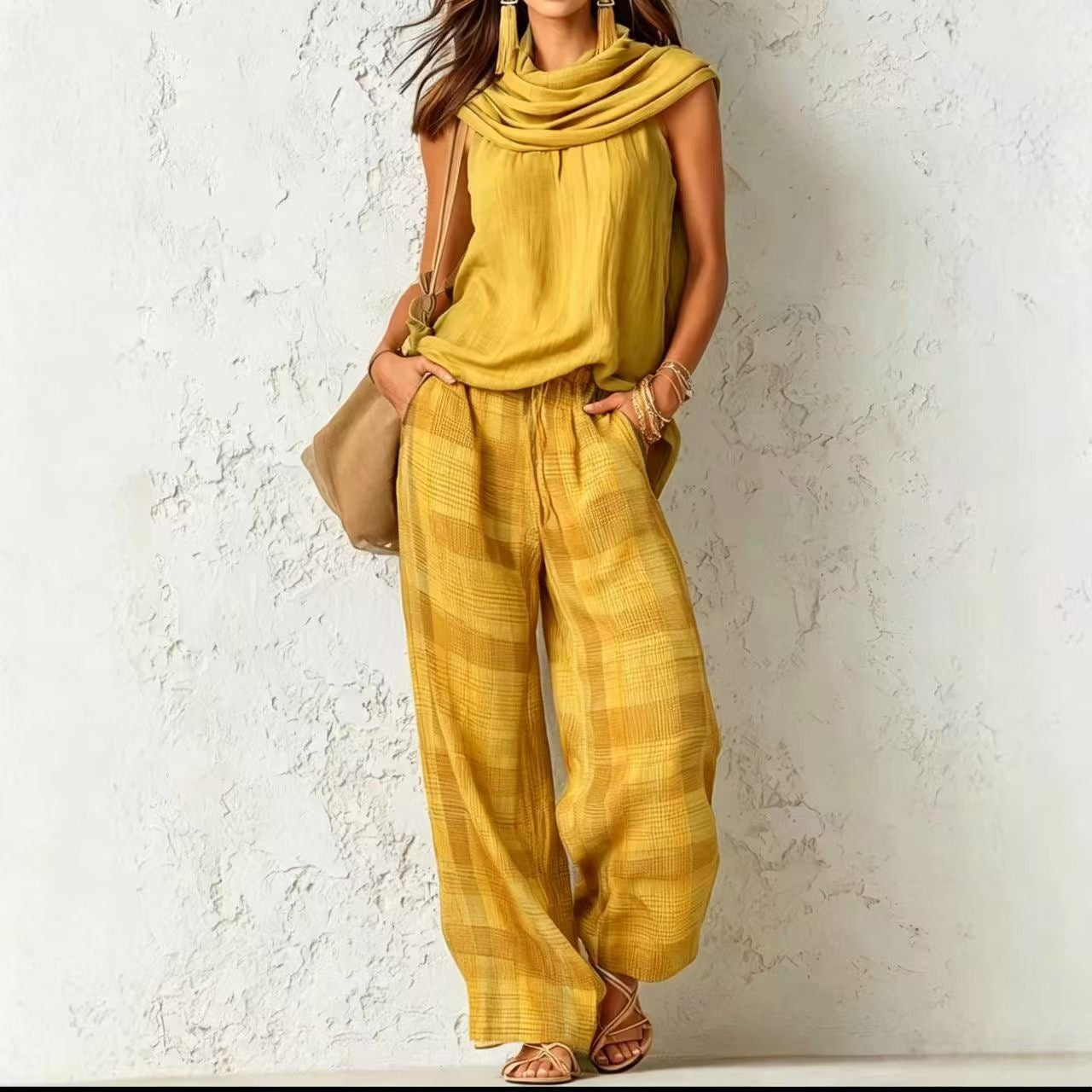 Beautiful Women's Retro Style Sleeveless Plaid Fashion Casual Suit