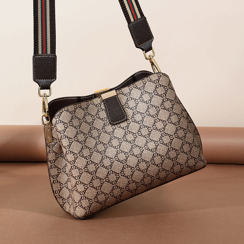 Trendy Women's Niche Fashion Broadband Versatile Crossbody Bags