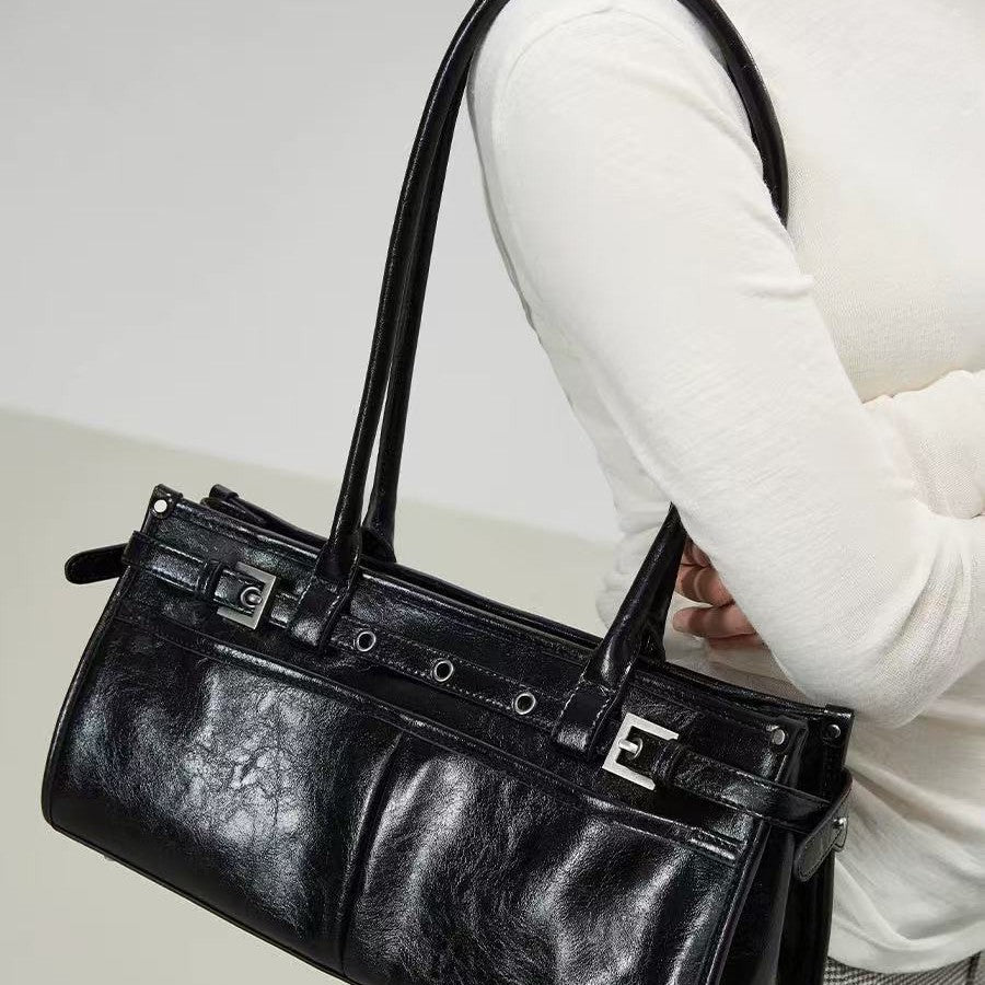 Women's Underarm Retro Fashion Commuter Niche Portable Large Shoulder Bags