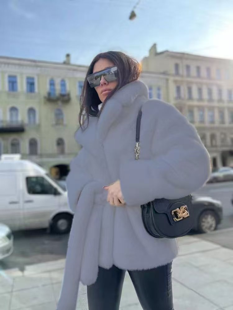 Women's Temperament Lapel No Belt Artificial Fur Coats