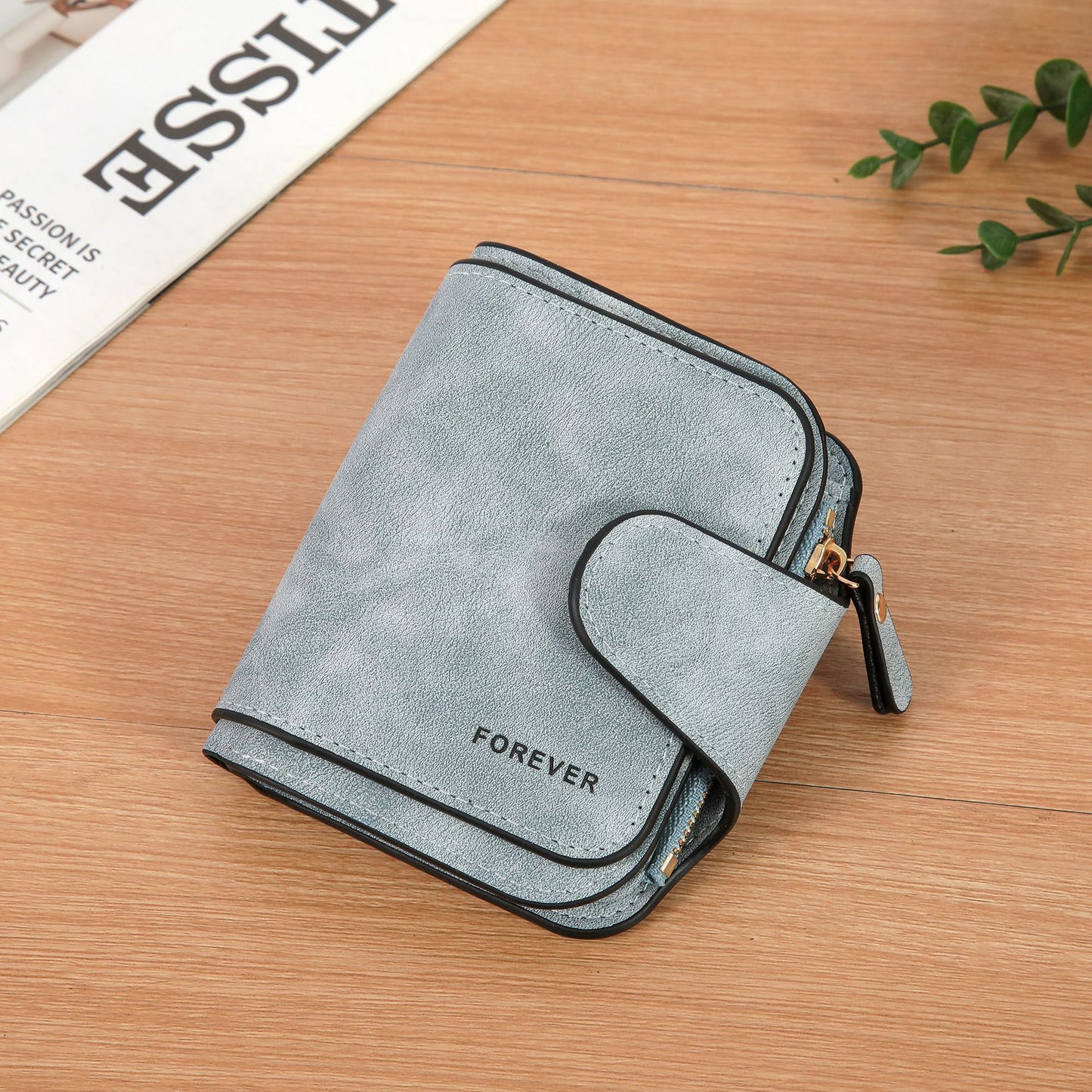Women's Pretty Retro Frosted Leather Short Ladies Wallets