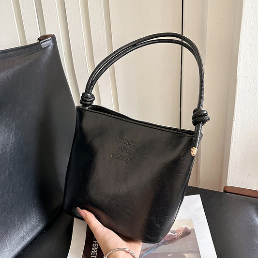 Niche Portable Grandma Female Summer Trendy Shoulder Bags