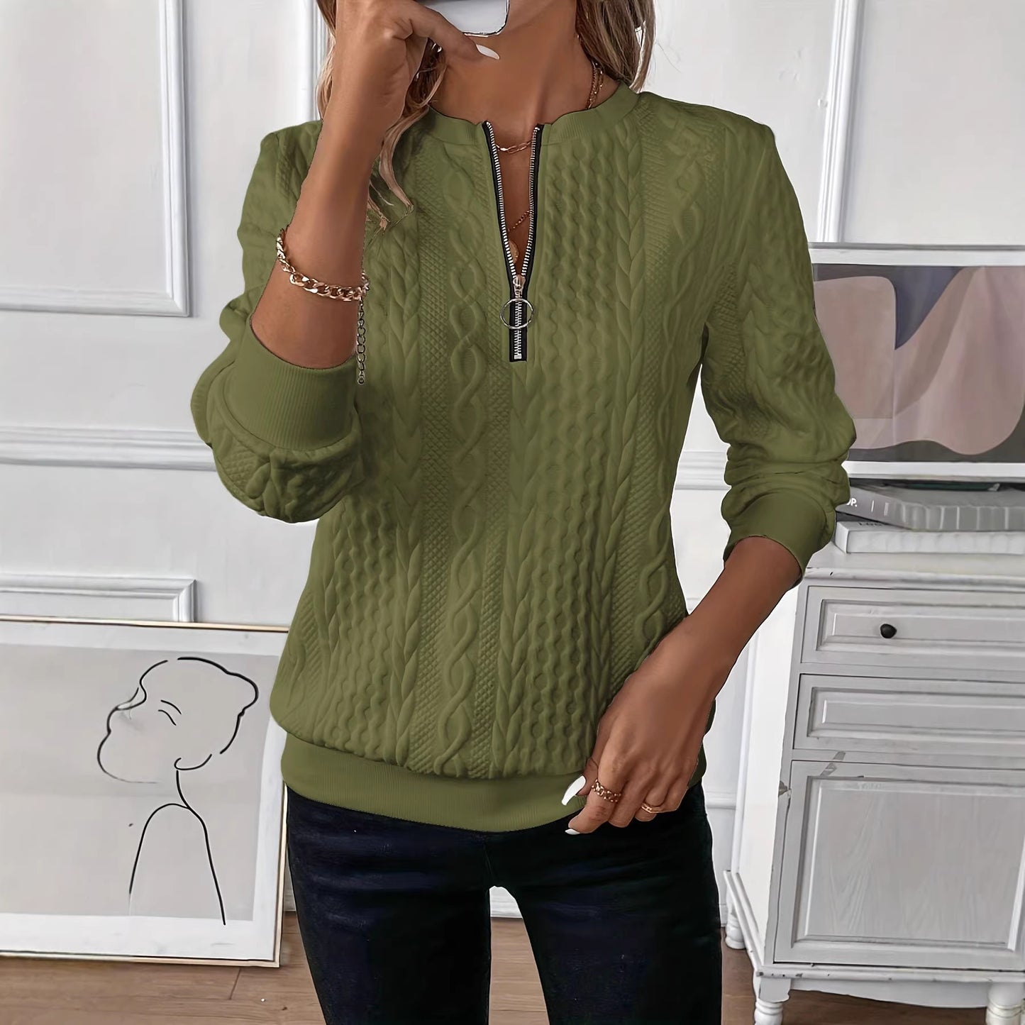 Comfortable Women's Elegant Pullover Leisure Zip Sweaters
