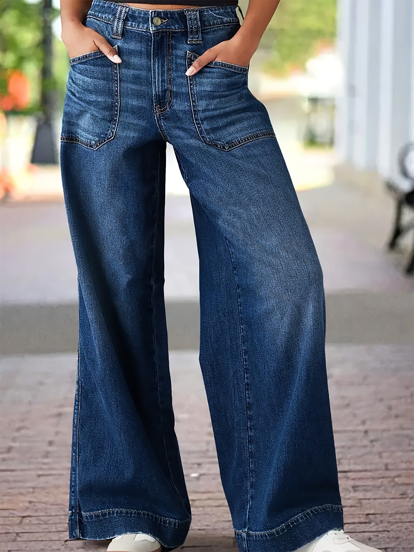 Women's Outer Pocket Straight Wide Leg Denim Jeans