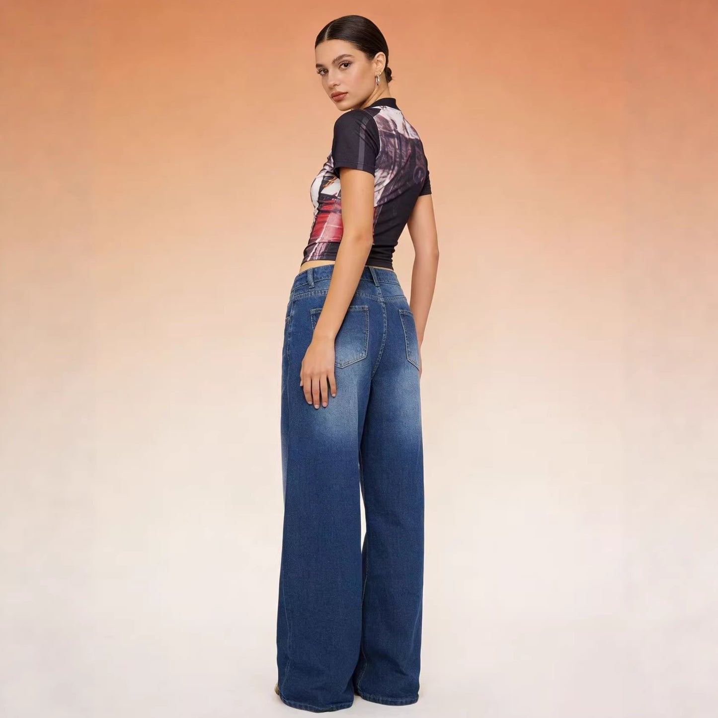 Women's Fashionable Retro High Waist Loose Straight Jeans