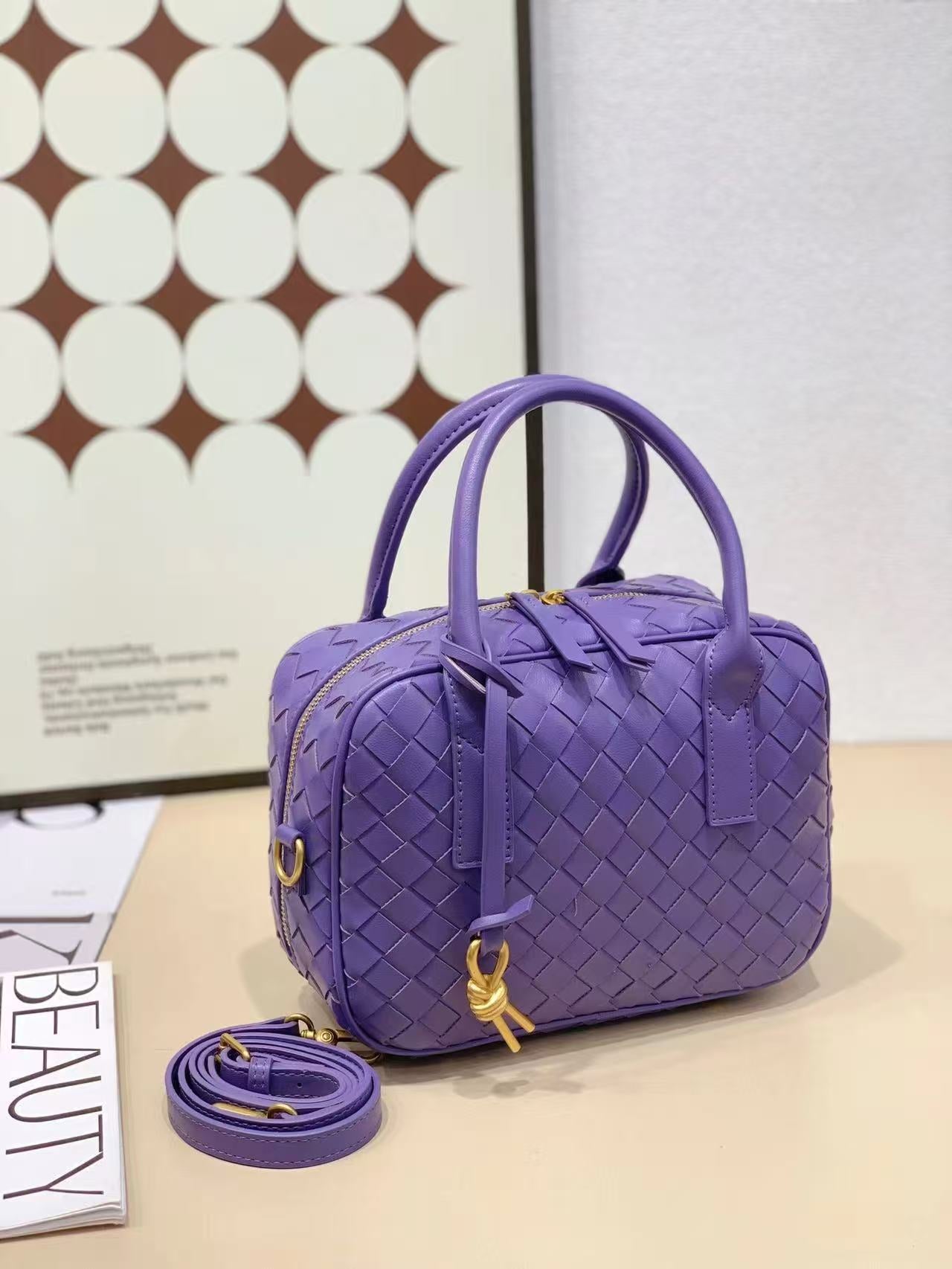 Versatile Hand-woven Pillow Large Capacity Bowling Handbags