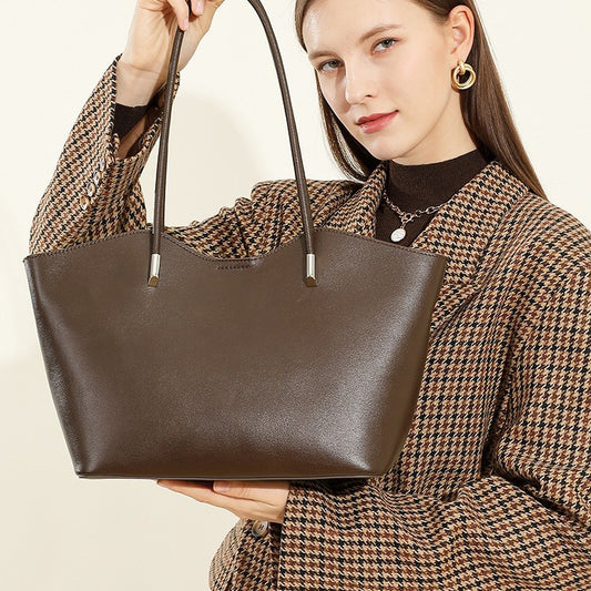 Women's Vegetable Tanning Leather Large Capacity Commuter Crossbody Bags