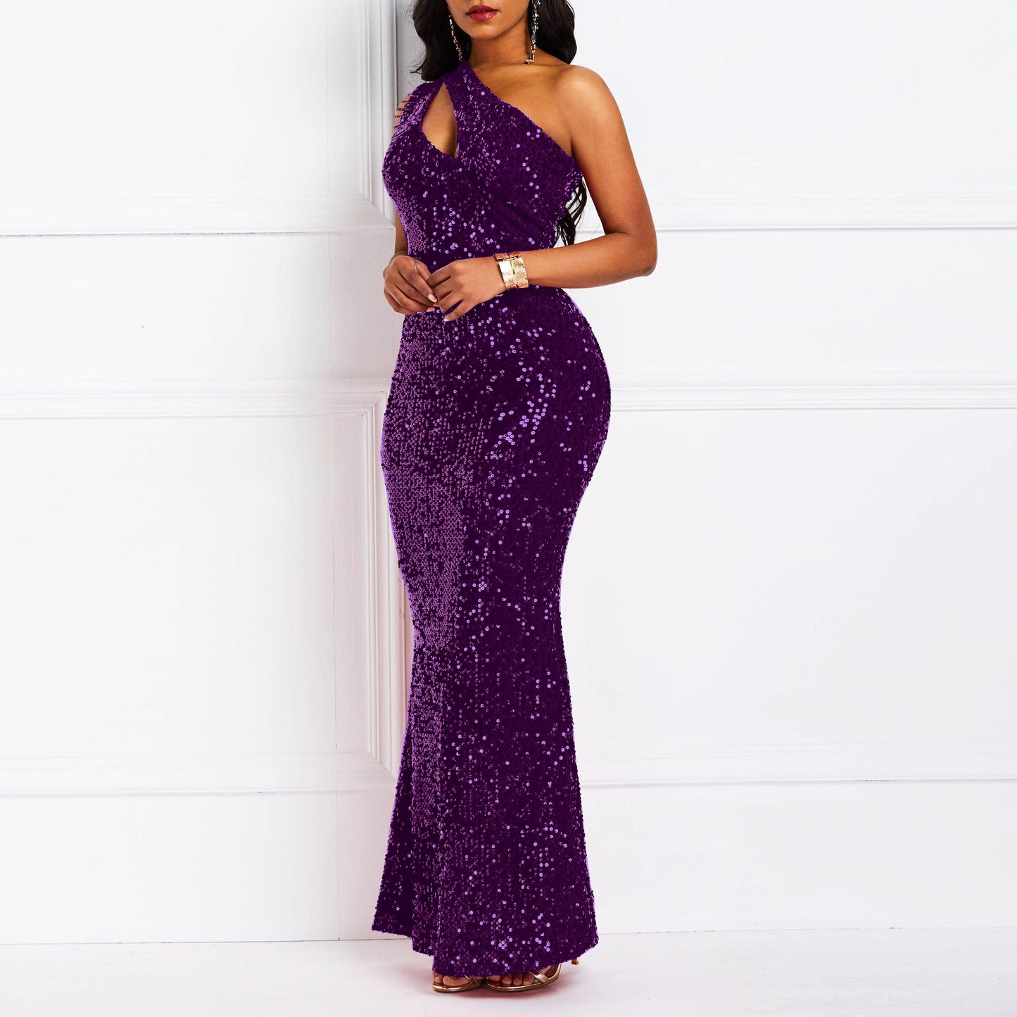 One Shoulder Solid Color Backless Fishtail Dress