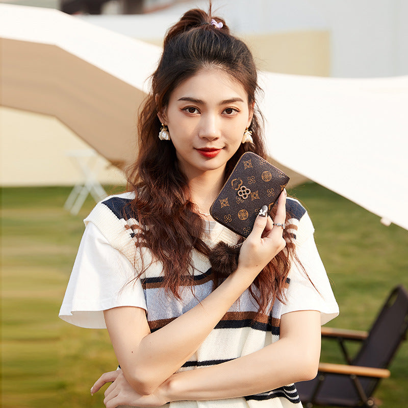 Pretty Fashion Retro Premium Plush Live Ladies Wallets