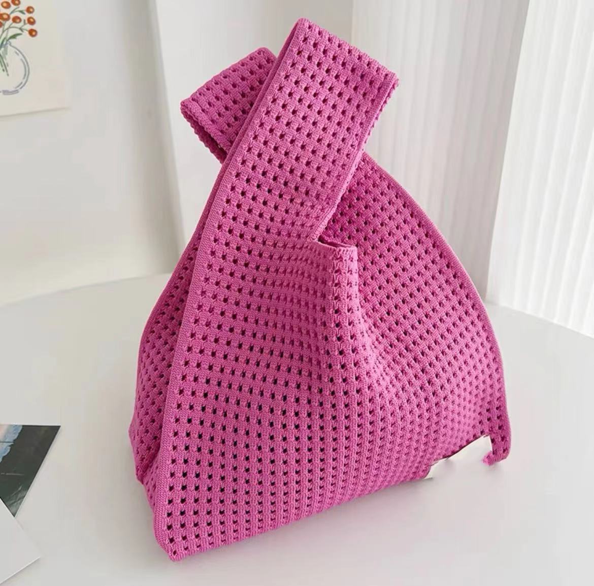 Women's Solid Color Knitted Wrist Simple Carrying Tote Bags